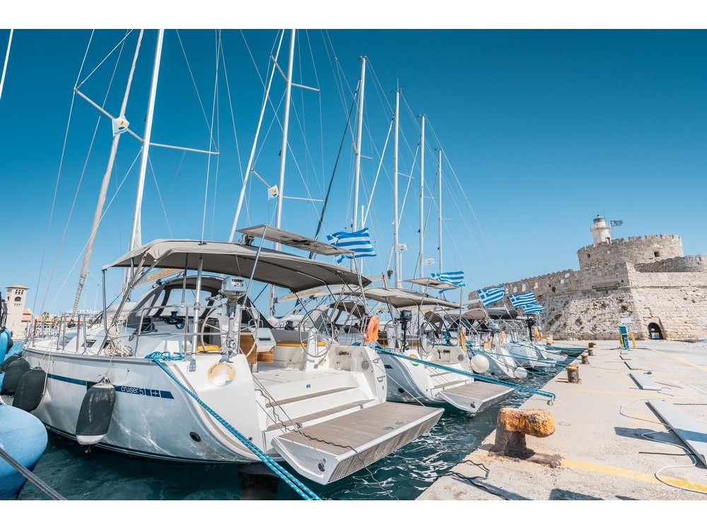 Bavaria 51 Cruiser — photo 1