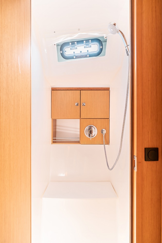 Bavaria 46 - Cruiser — photo 8