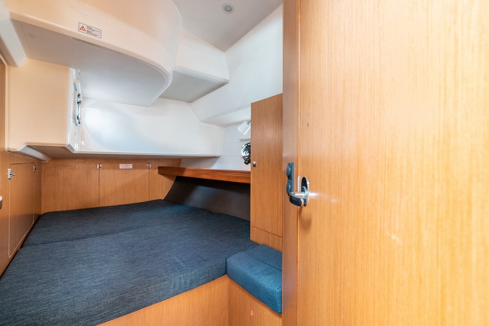 Bavaria 46 Cruiser — photo 13
