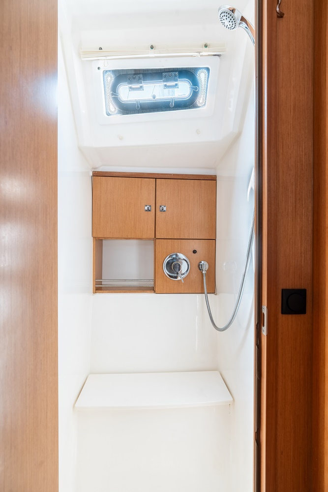 Bavaria 46 - Cruiser — photo 16