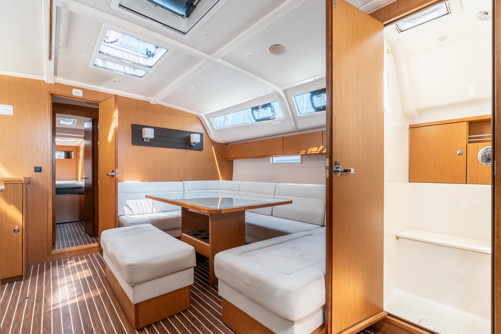 Bavaria 41 Cruiser — photo 2