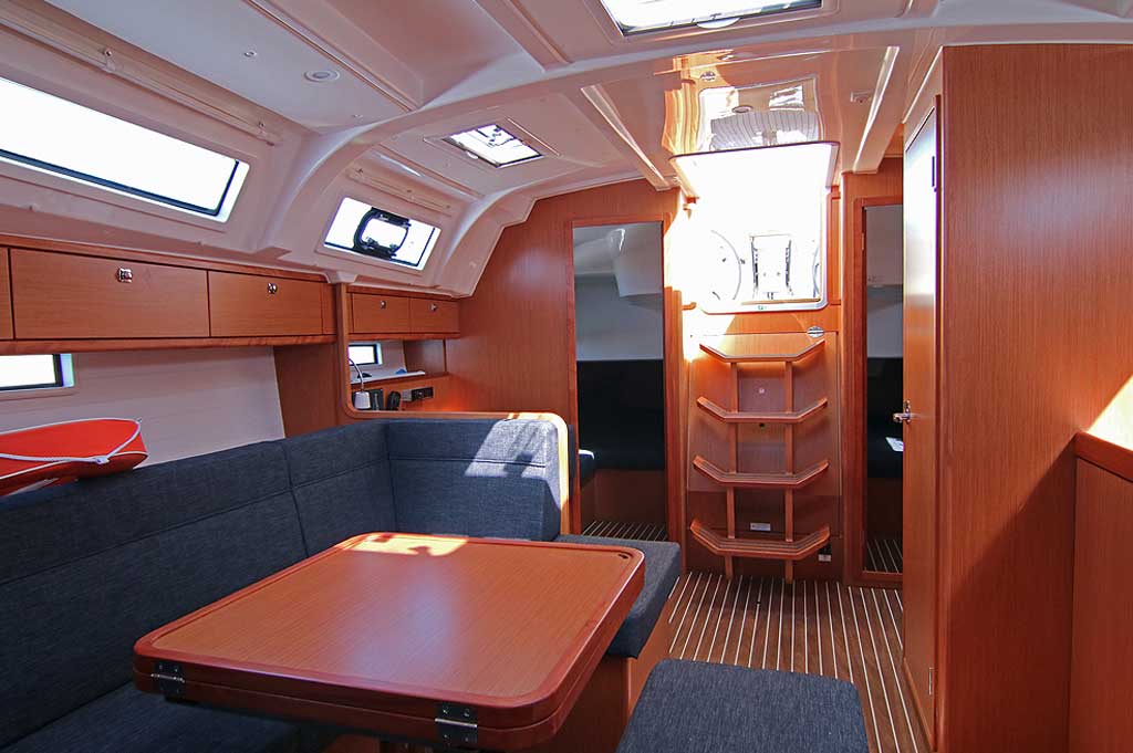 Bavaria 41 Cruiser — photo 2