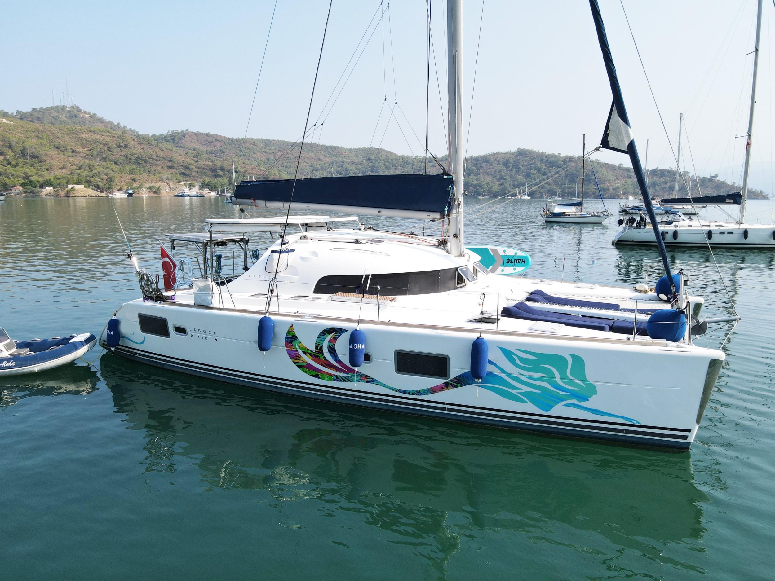 Lagoon 410 S2 — photo 1