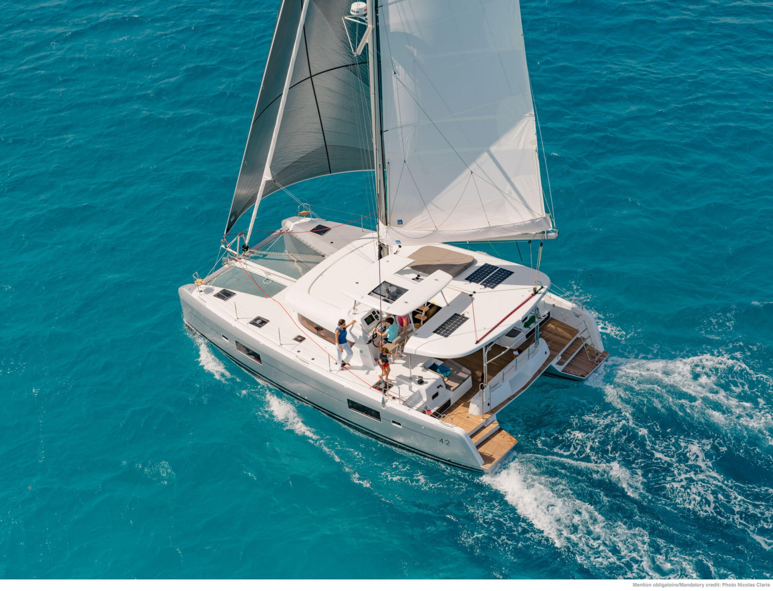 Lagoon 42 — photo 18