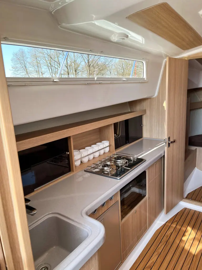 Nexus Revo 870 Prestige — photo 12