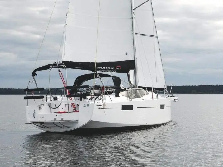 Maxus 34 — photo 1