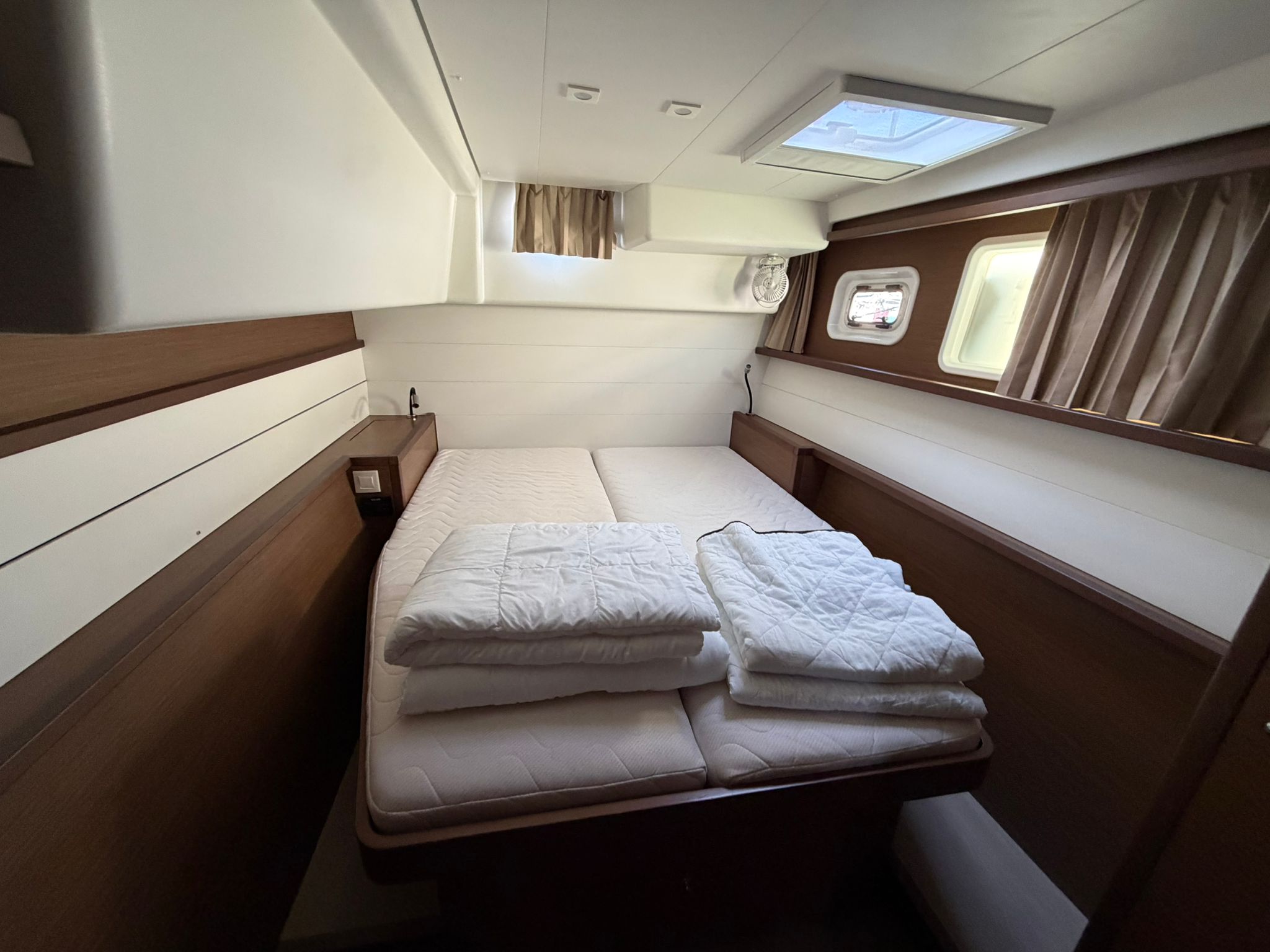 Lagoon 450 Fly — photo 19