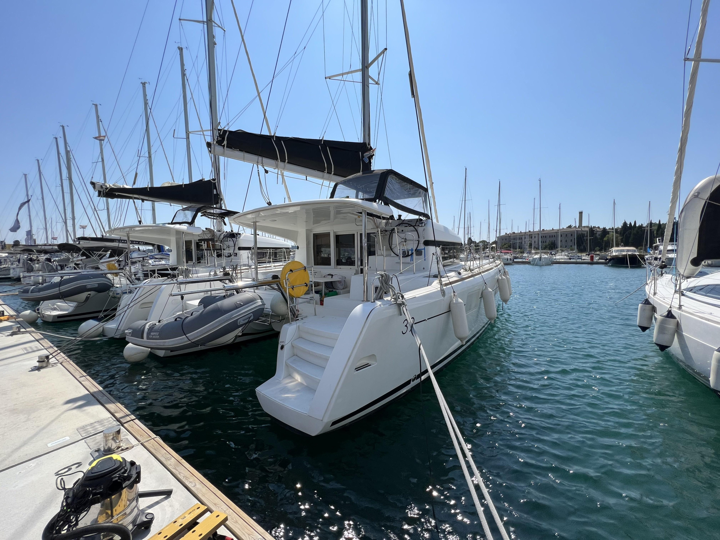 Lagoon 39 — photo 13