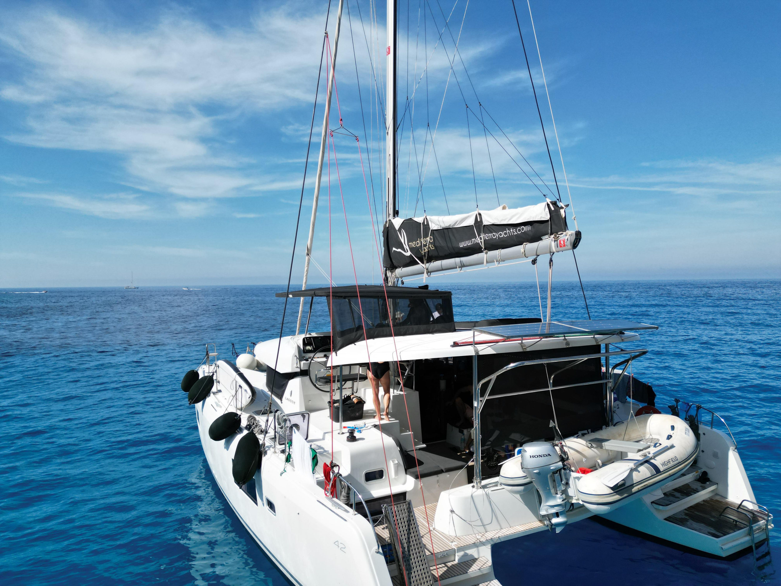 Lagoon 42 — photo 22