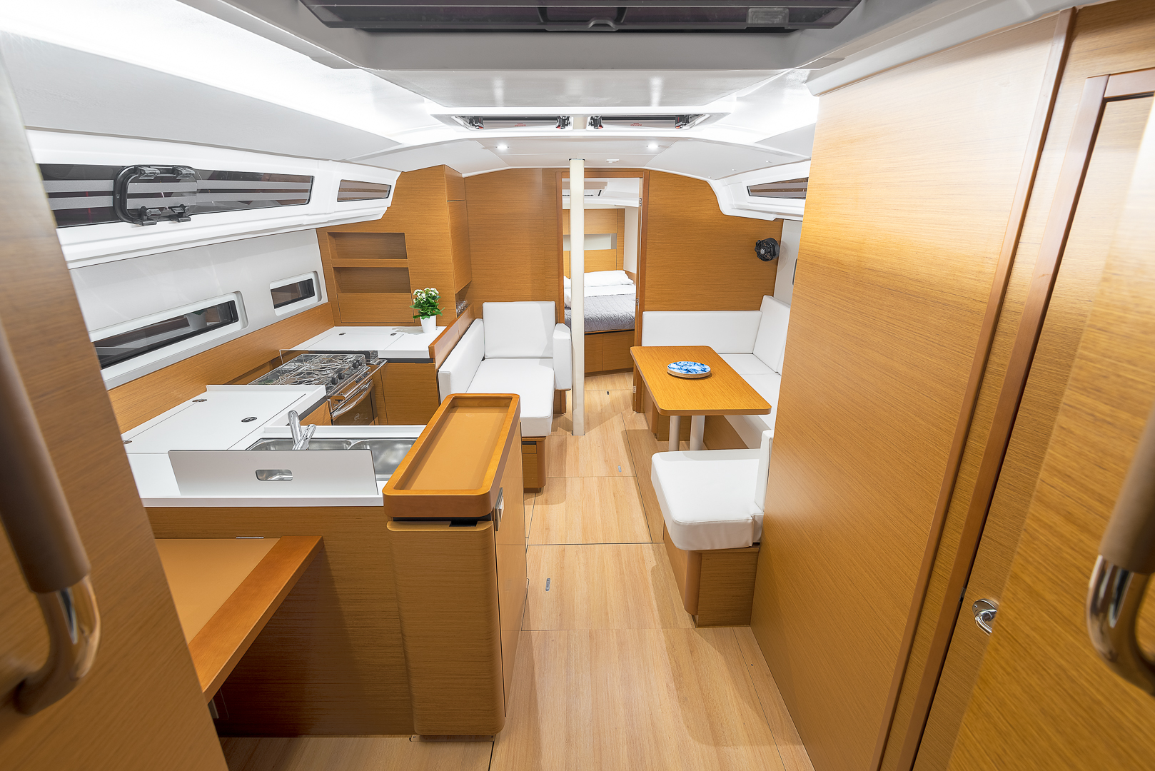 Sun Odyssey 410 — photo 10
