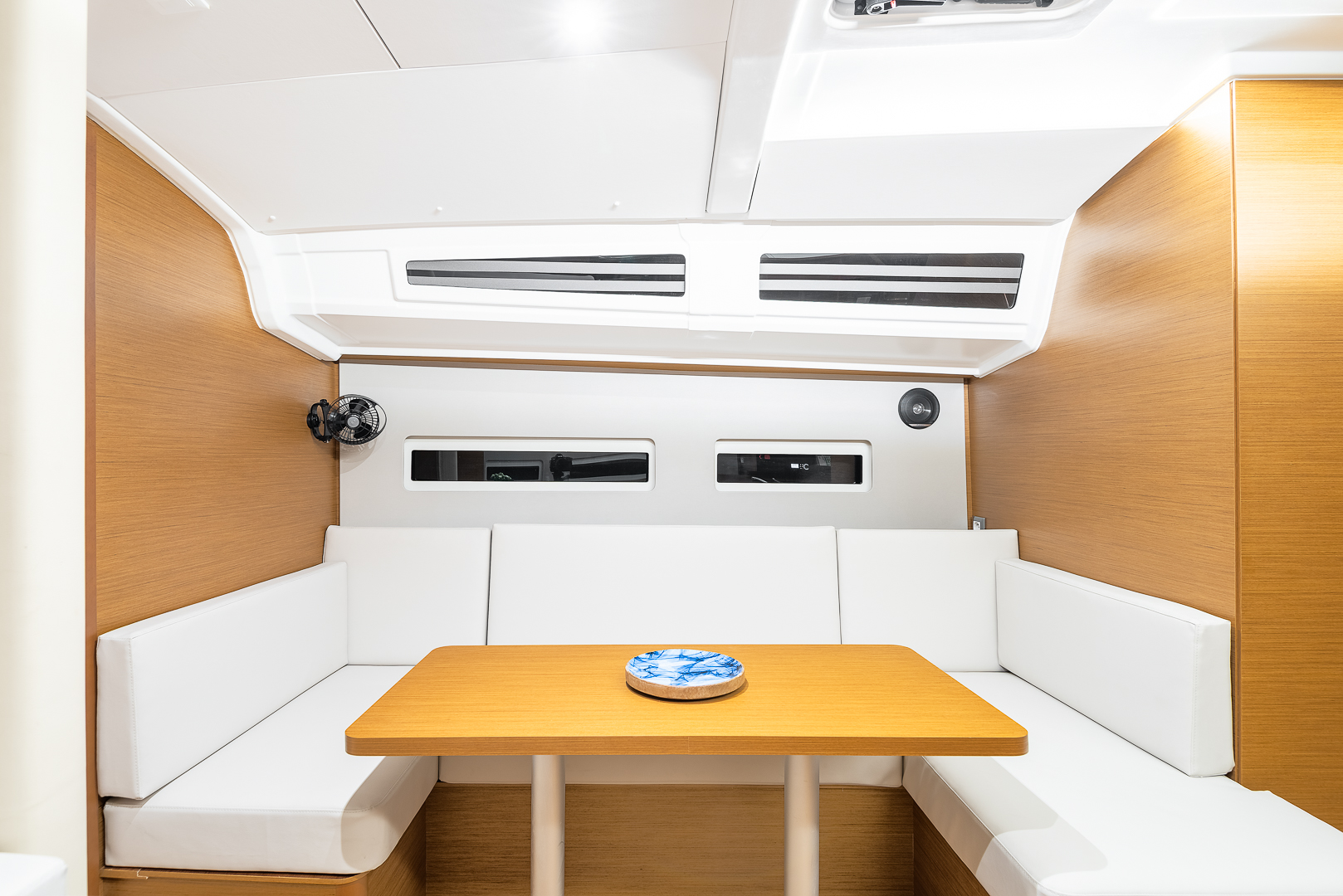 Sun Odyssey 410 — photo 12