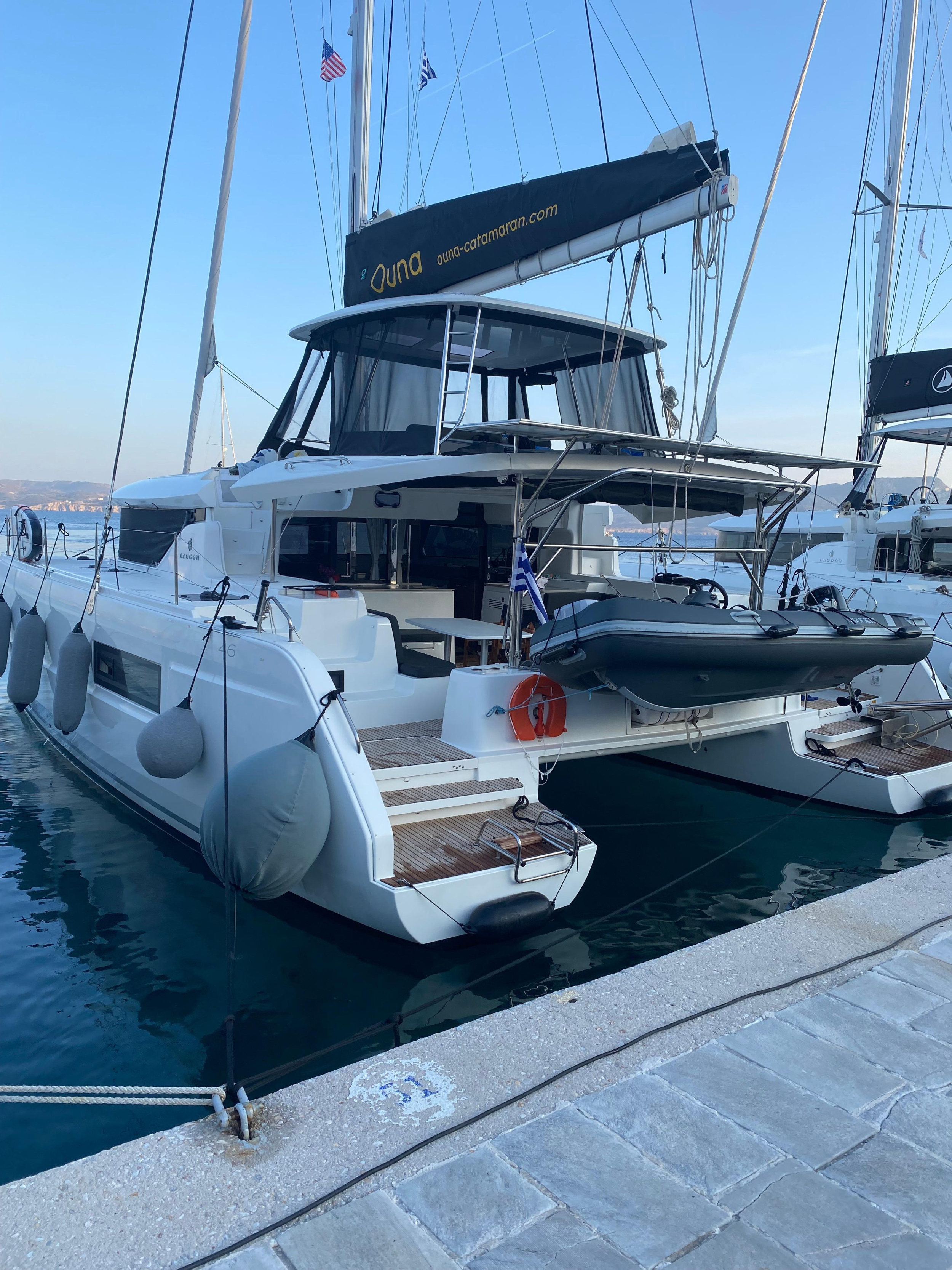 Lagoon 46 — photo 4
