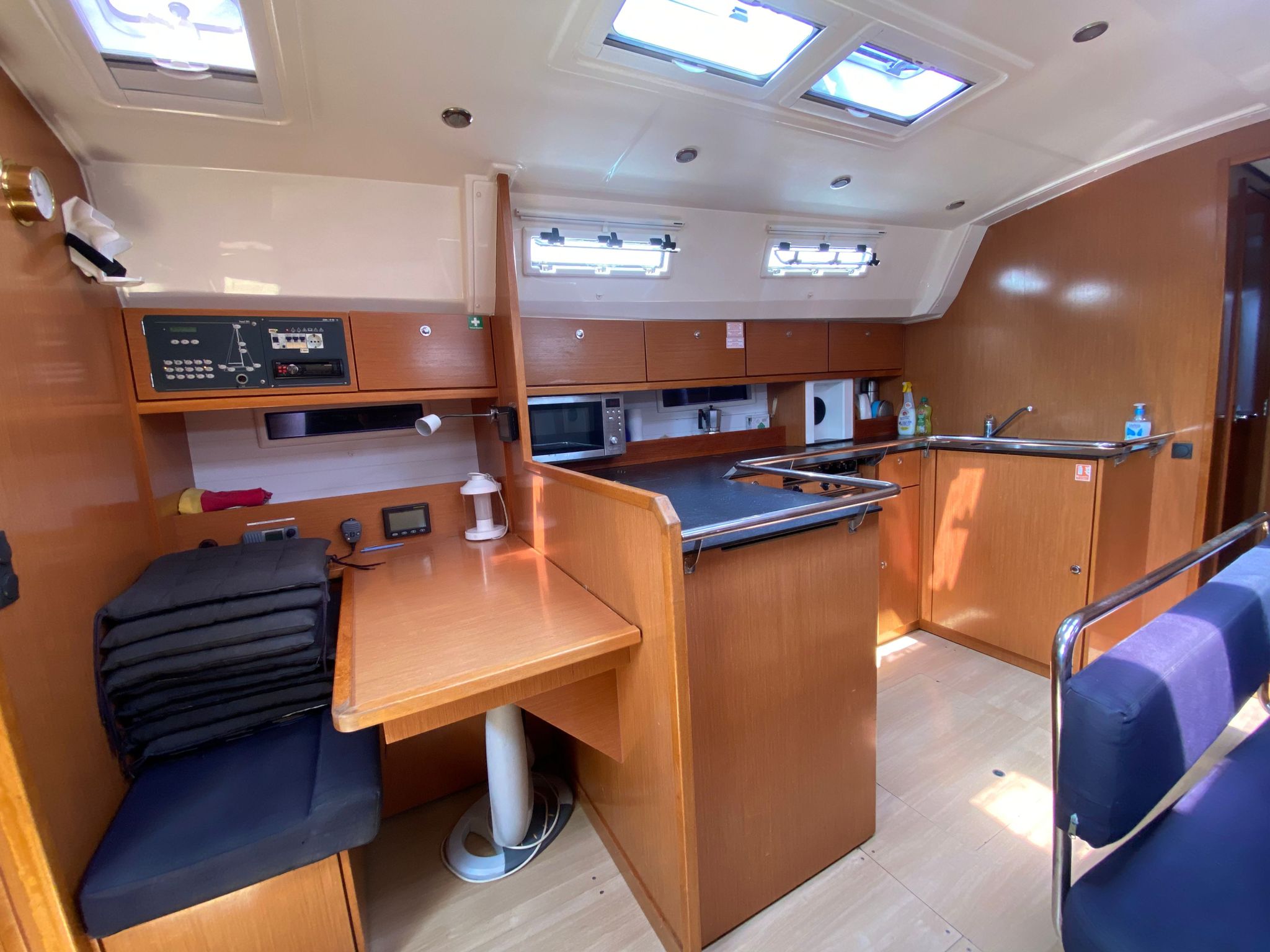 Bavaria 50 Cruiser — photo 8