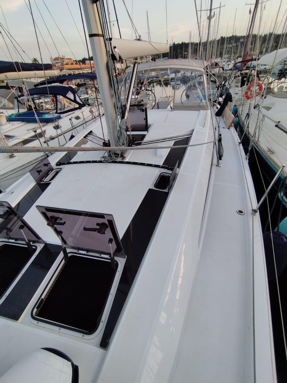 Oceanis 46.1 — photo 17