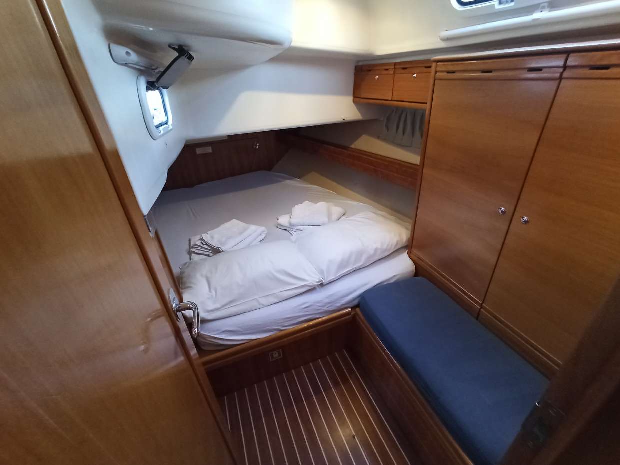 Bavaria 46 Cruiser — photo 8