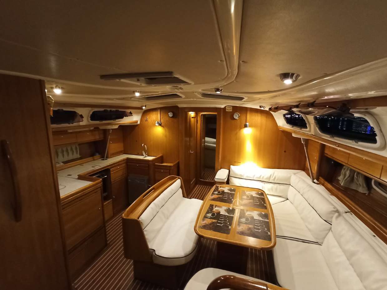 Bavaria 46 Cruiser — photo 5