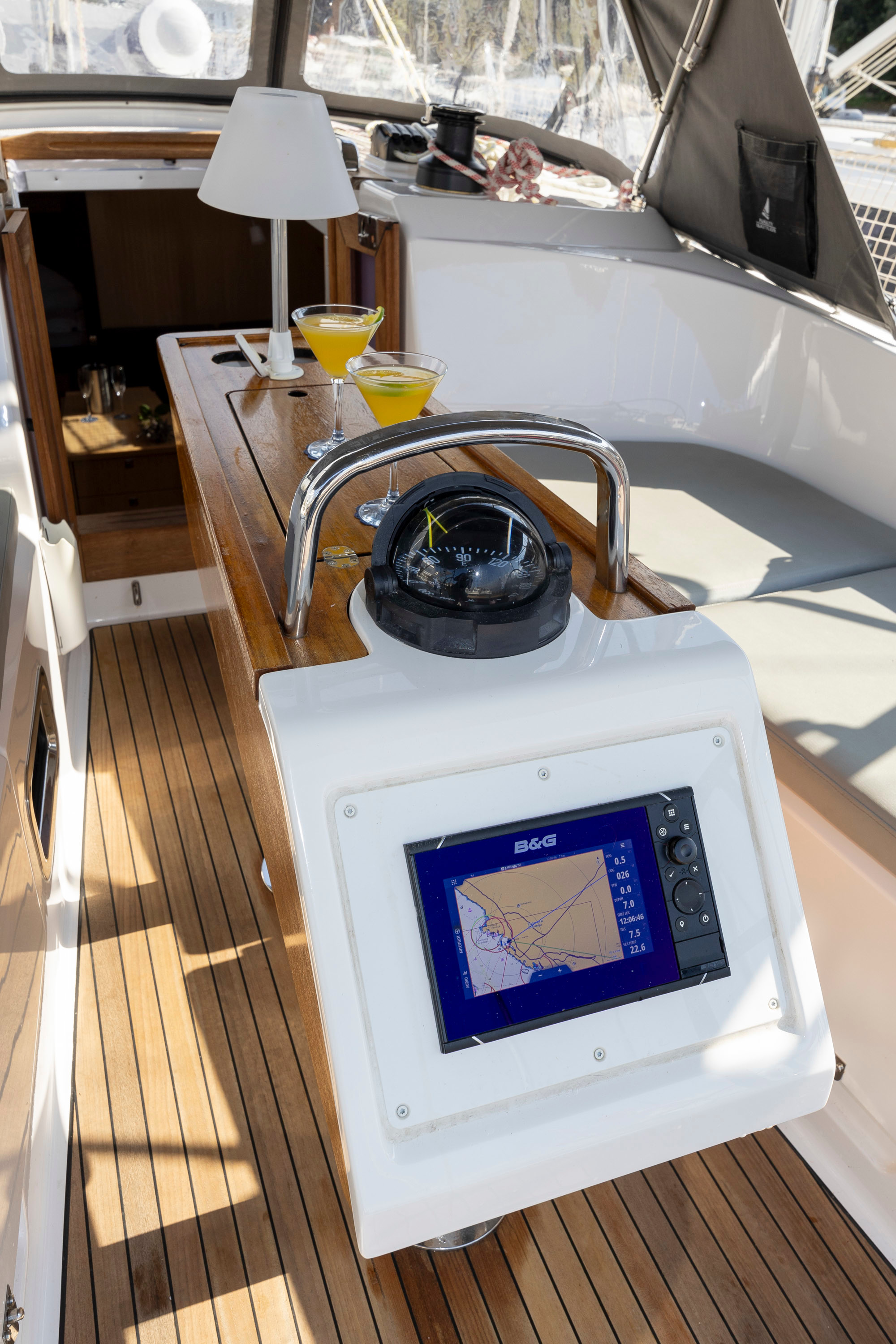 Bavaria Cruiser 37 Style — photo 37