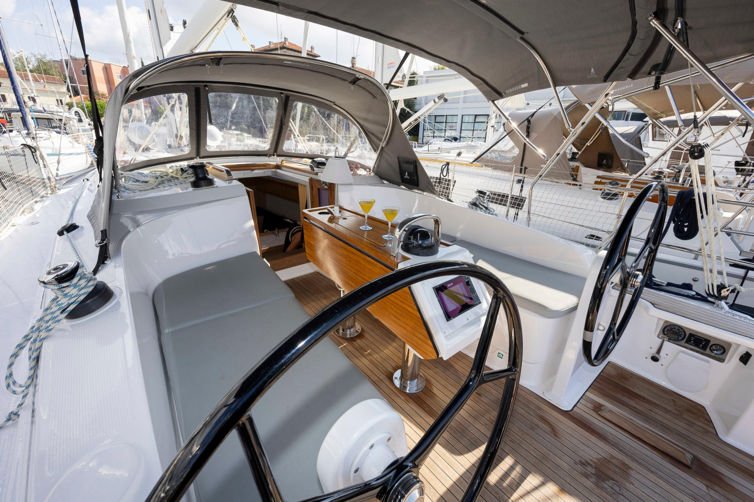 Bavaria Cruiser 37 Style — photo 40
