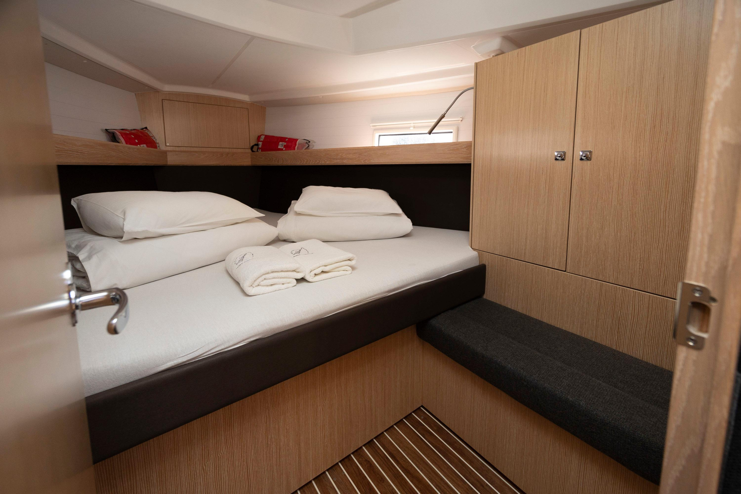 Bavaria Cruiser 37 Style — photo 9