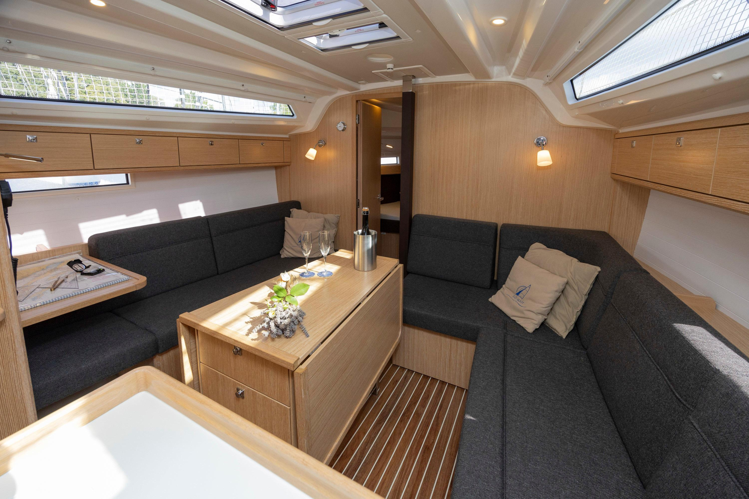 Bavaria Cruiser 37 Style — photo 39