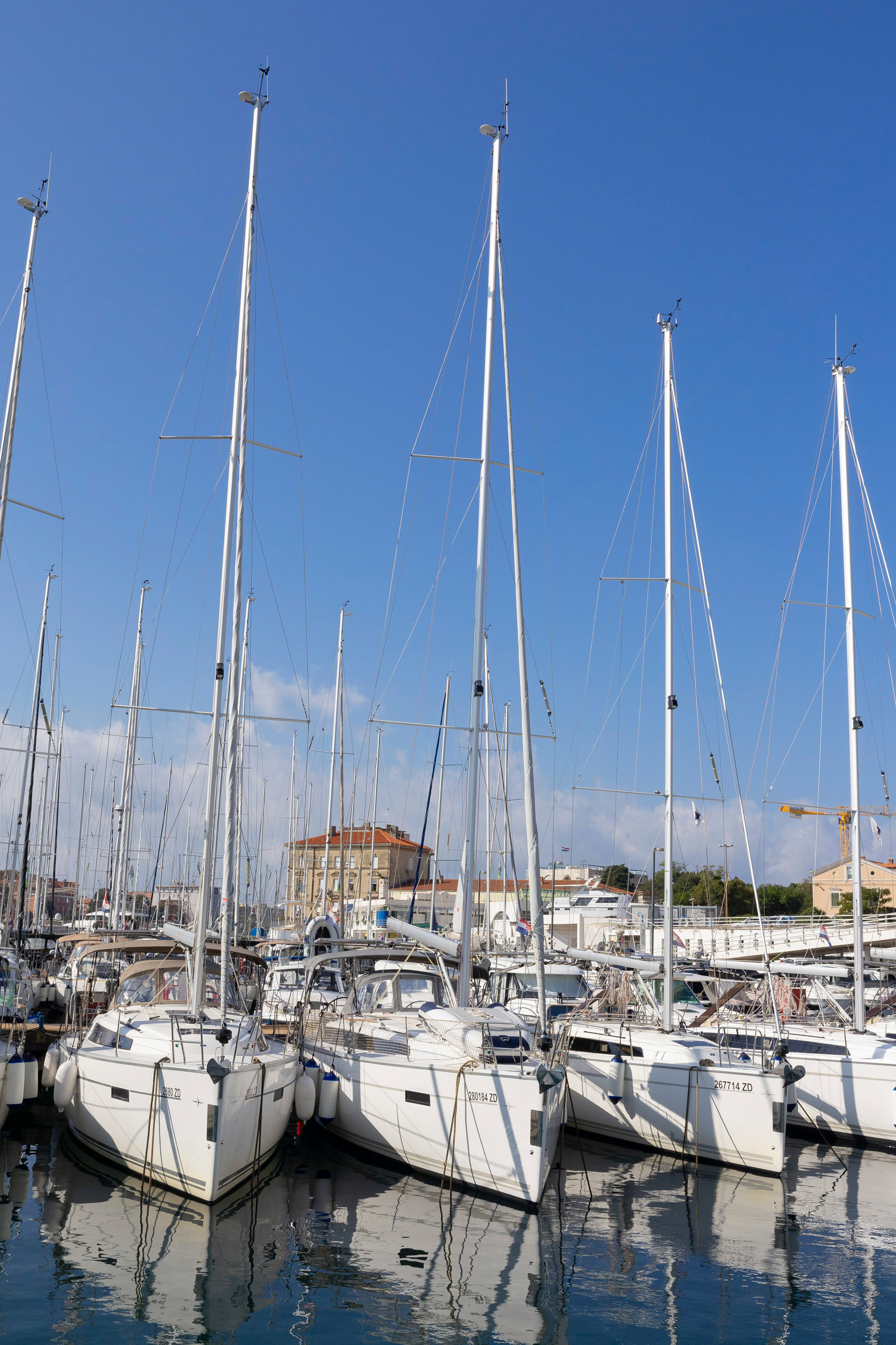 Bavaria Cruiser 37 Style — photo 15
