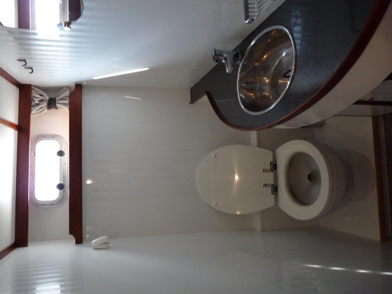 Nowee Novi 42 — photo 21