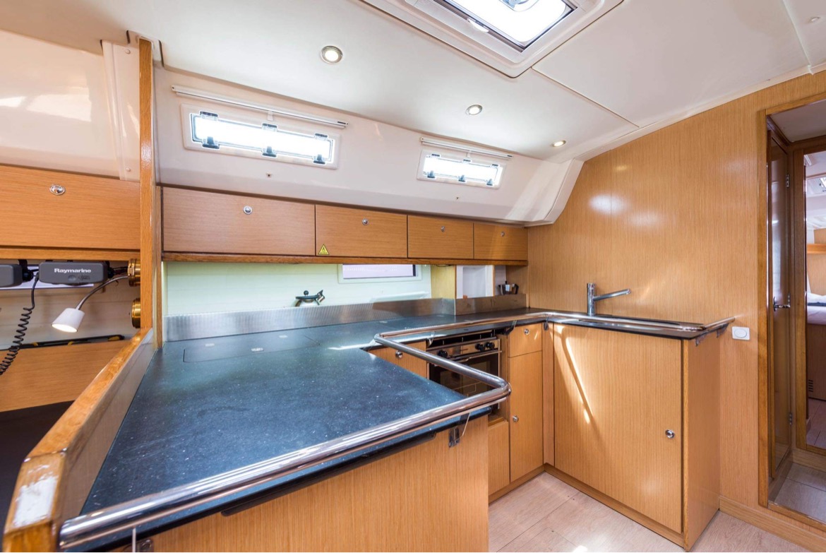 Bavaria Cruiser 50 — photo 14