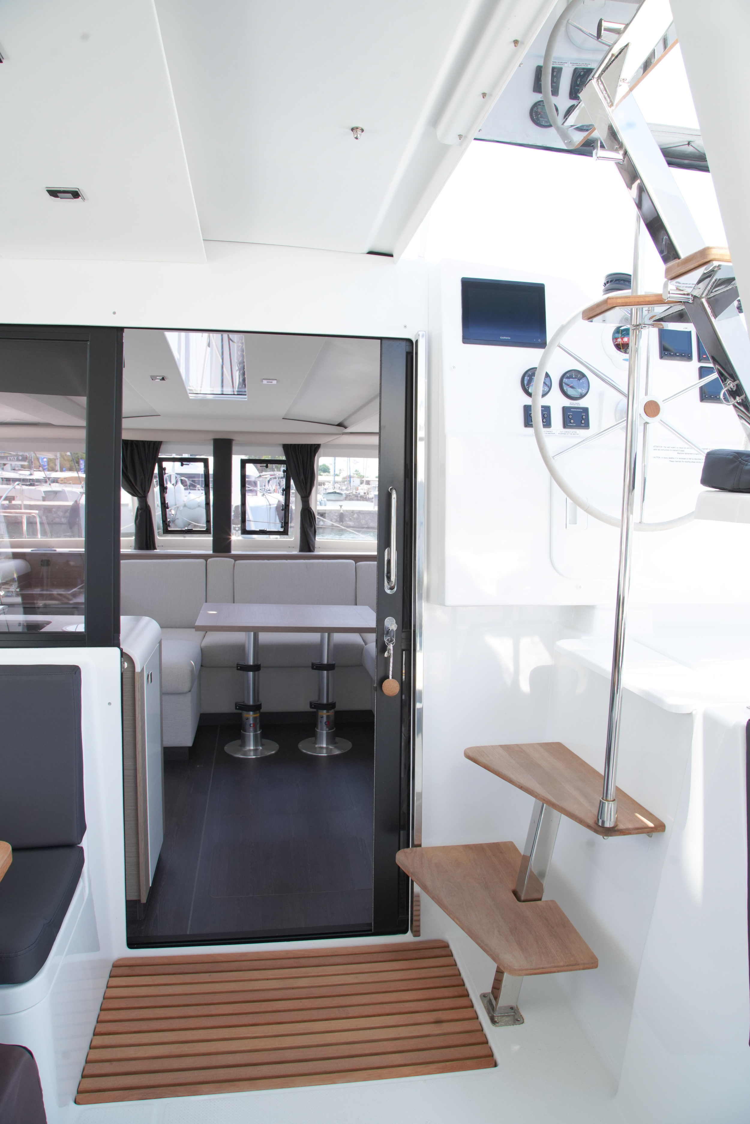 Isla 40 ( & Watermaker & - 4+1 Cabins/4 Heads) — photo 23