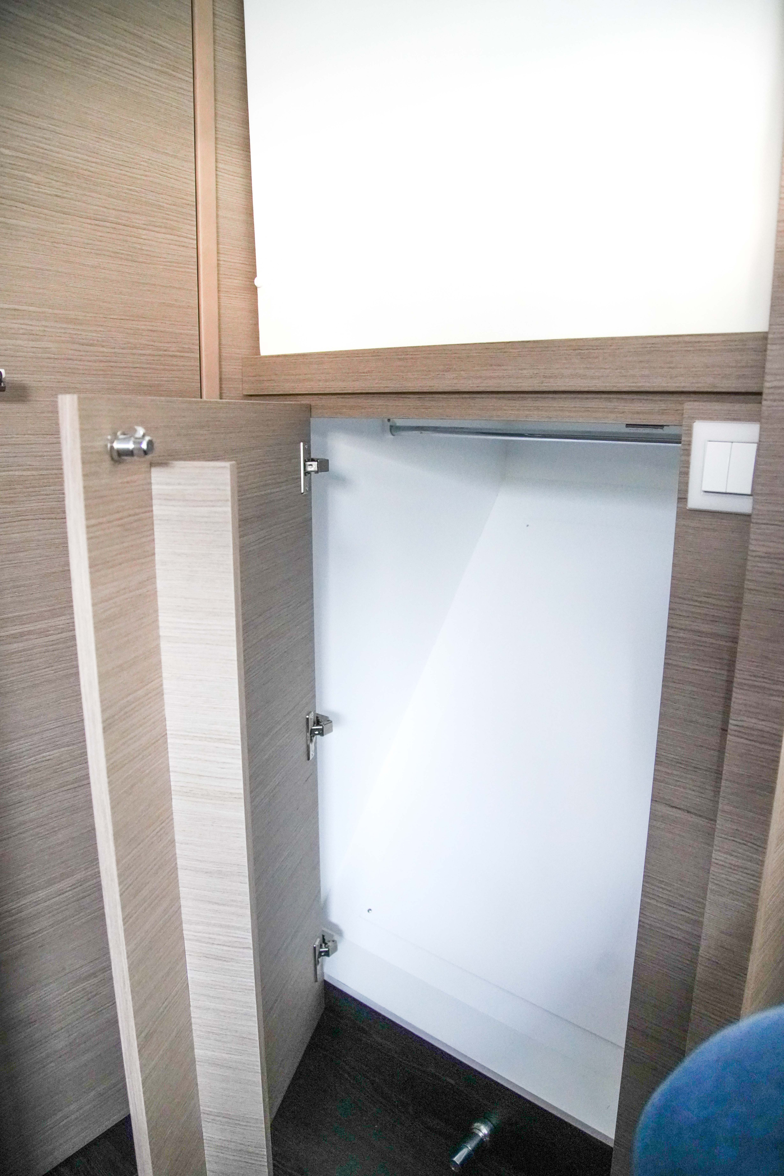 Isla 40 ( & Watermaker & - 4+1 Cabins/4 Heads) — photo 41