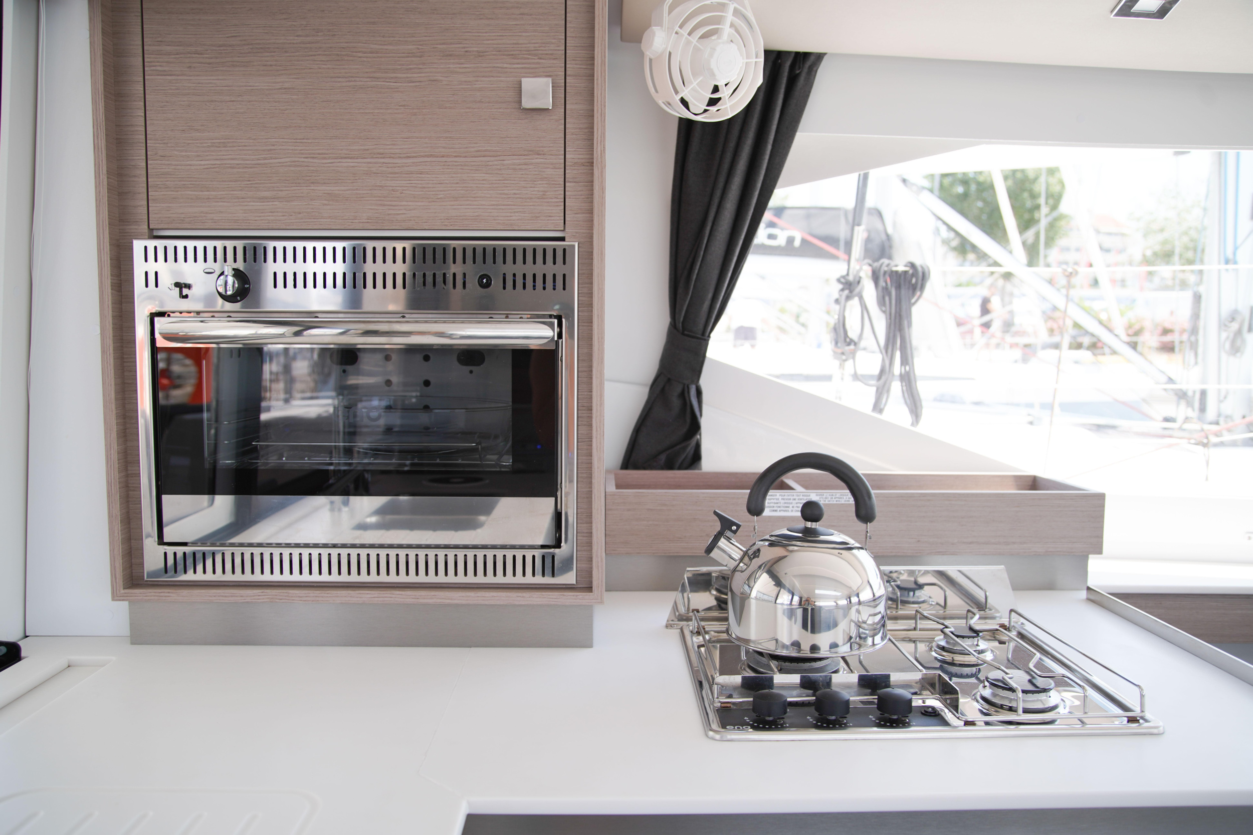 Isla 40 ( & Watermaker & - 4+1 Cabins/4 Heads) — photo 49