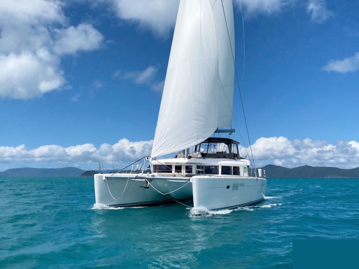 Lagoon 450 Fly — photo 2