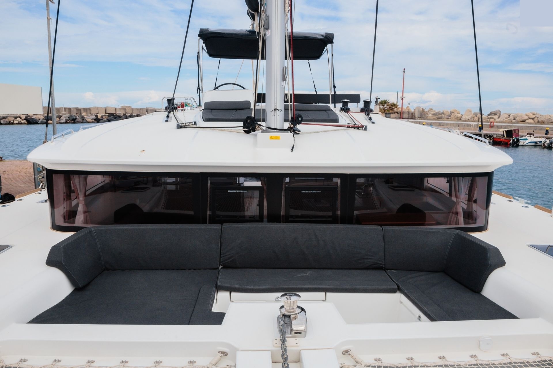 Lagoon 450 Fly — photo 13