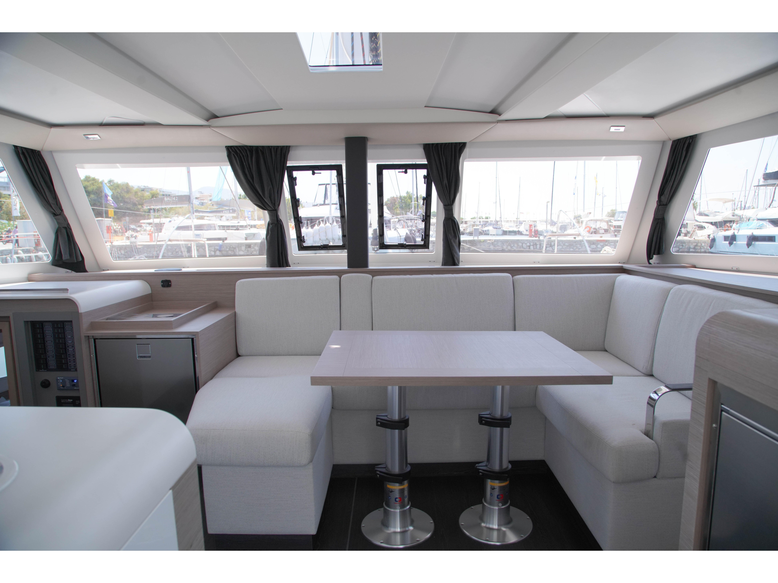 Isla 40 ( & Watermaker & - 4+1 Cabins/4 Heads) — photo 29