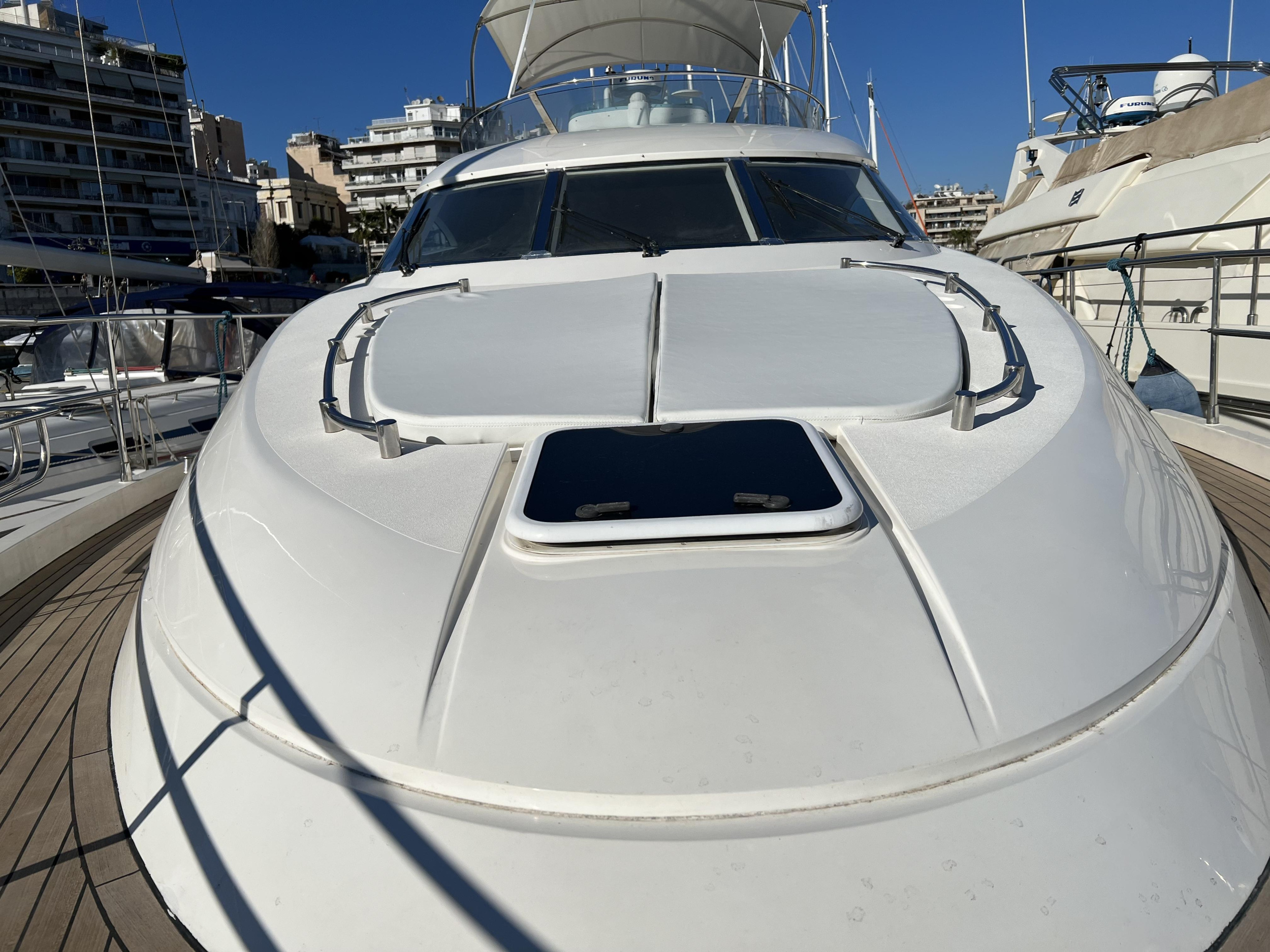 Fairline Squadron 52 — photo 25