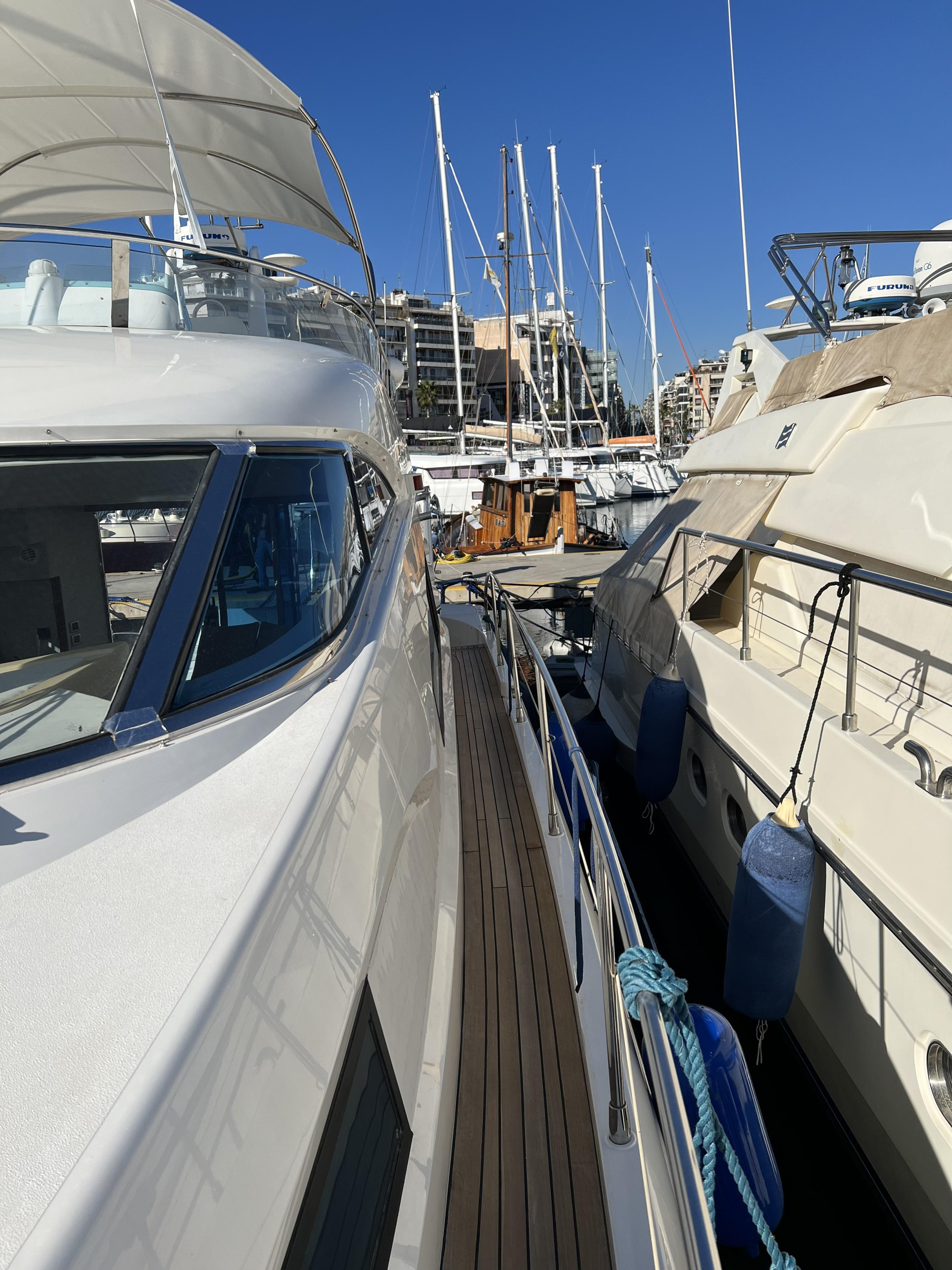 Fairline Squadron 52 — photo 6
