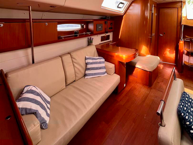 Oceanis 54 — photo 25