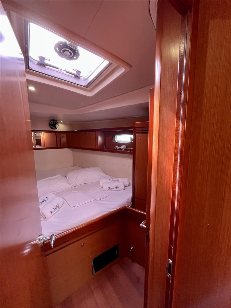 Oceanis 54 — photo 15