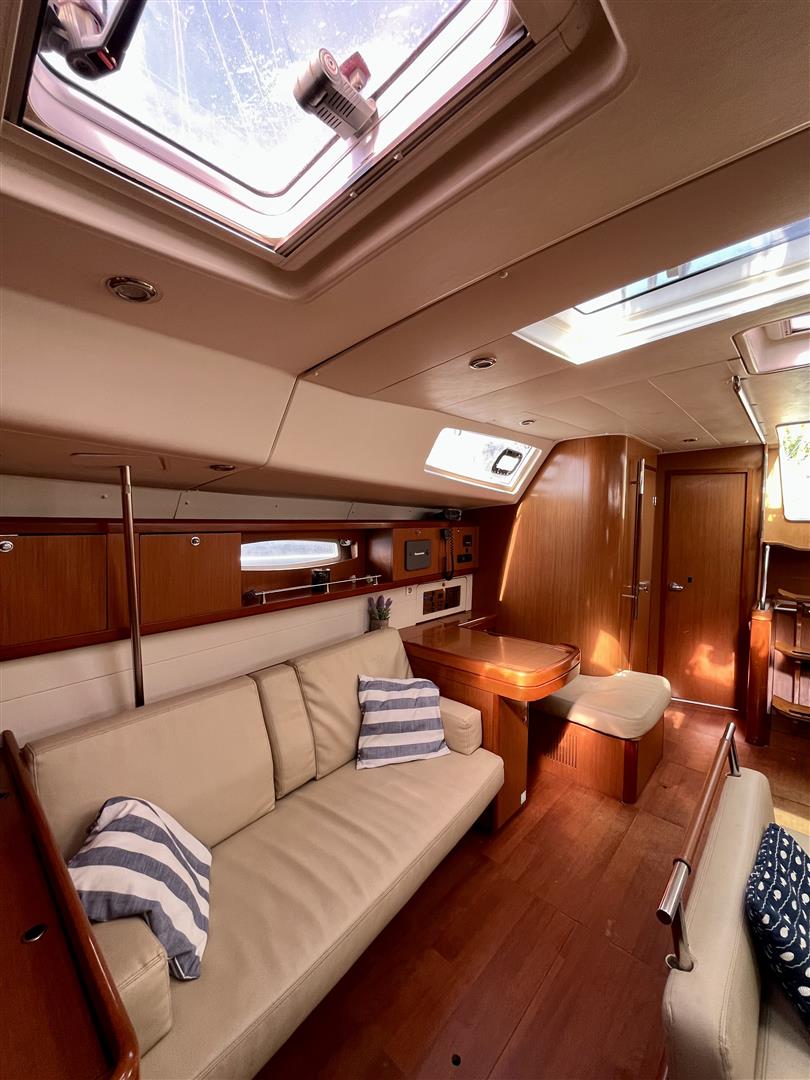 Oceanis 54 — photo 27