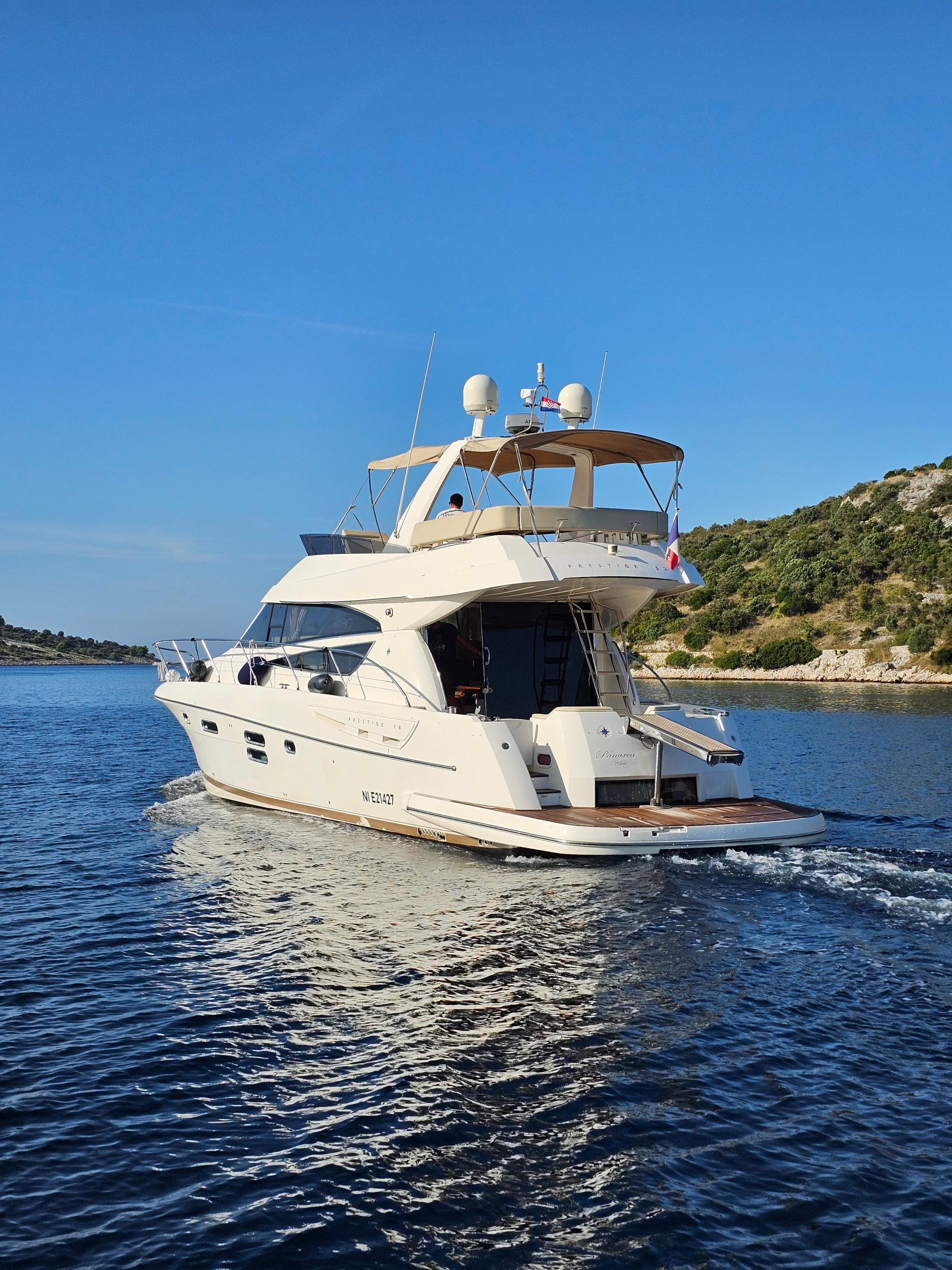 Prestige 50 Fly — photo 16