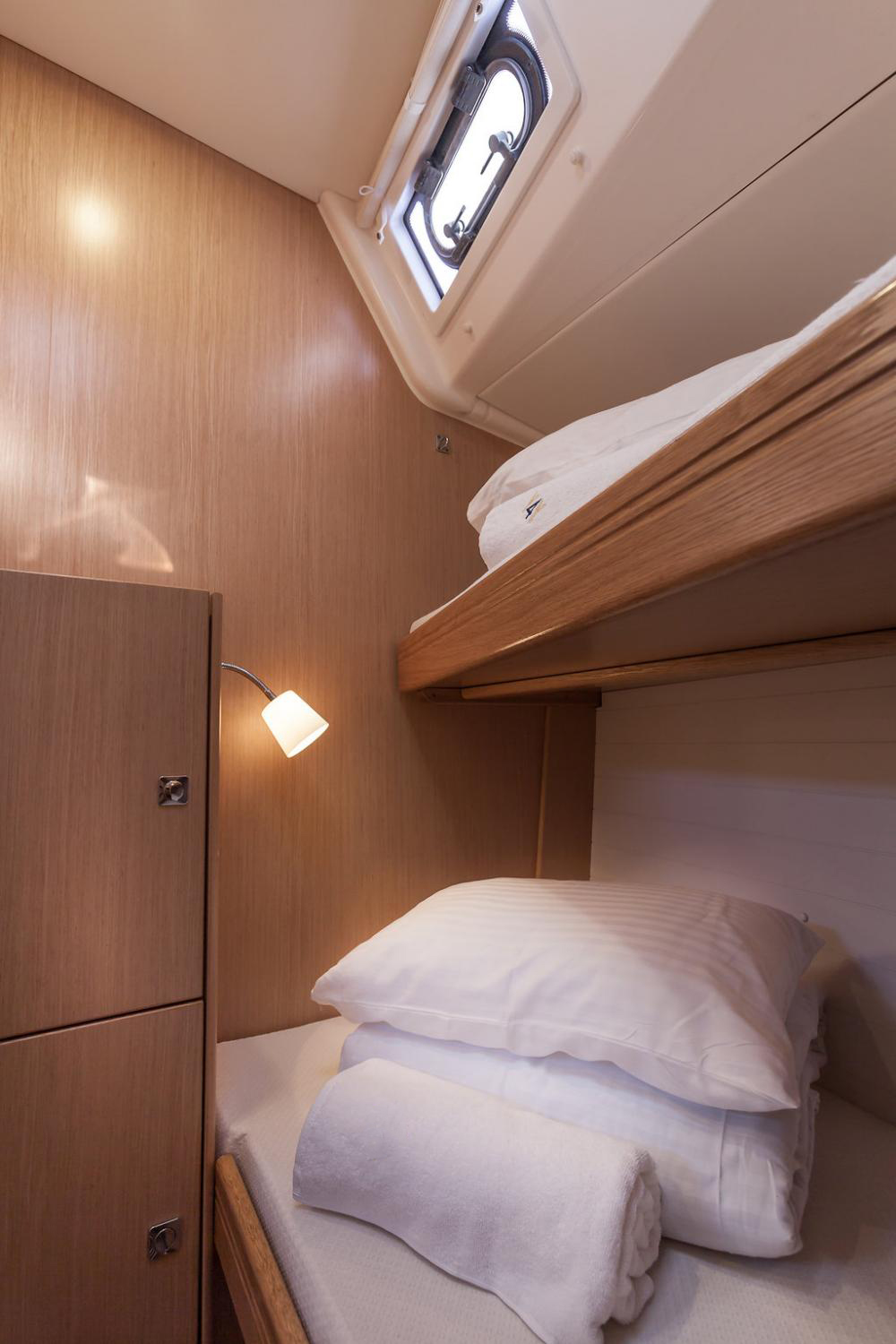 Bavaria Cruiser 51 — photo 14