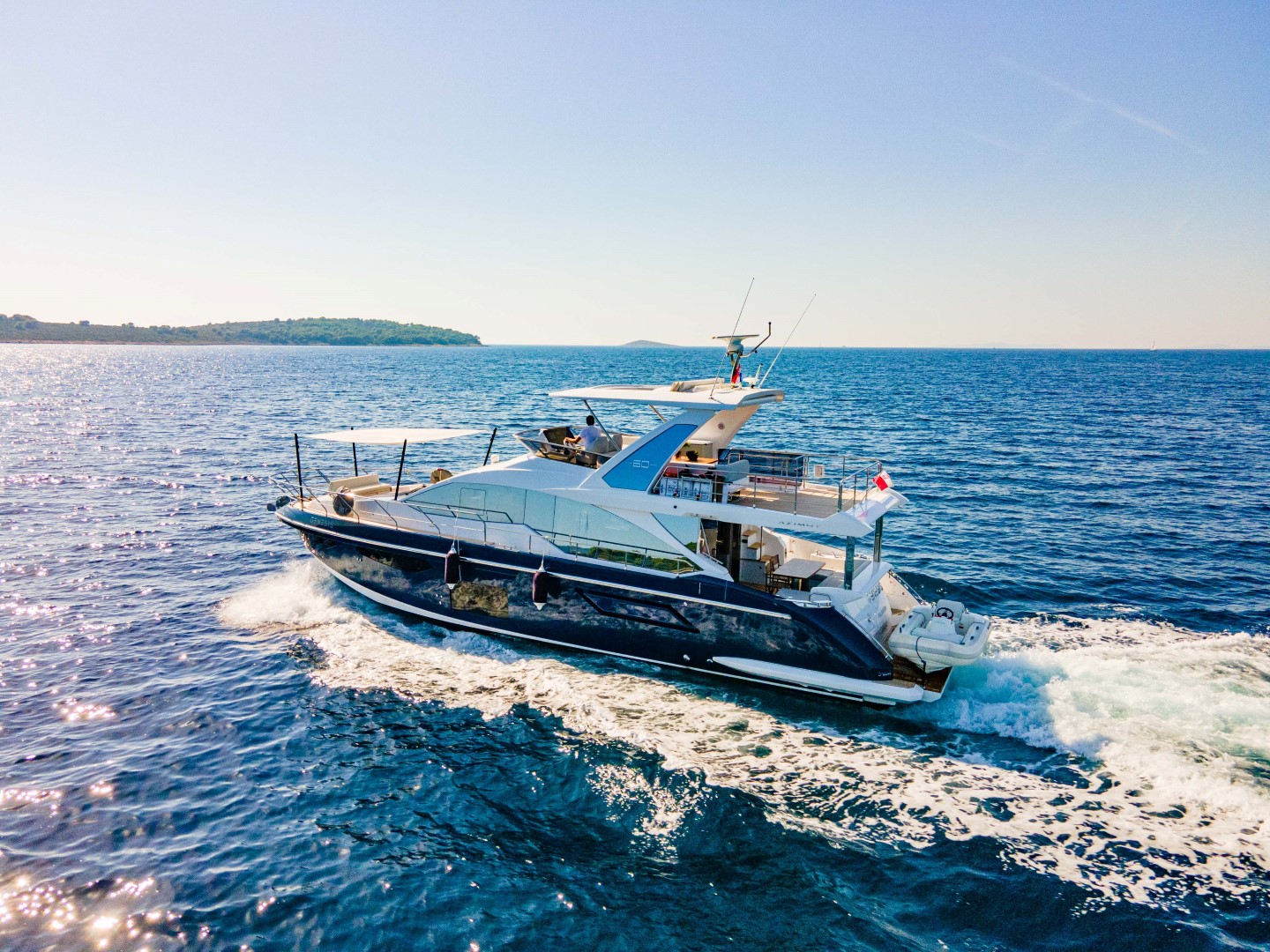 Azimut 60 — photo 46
