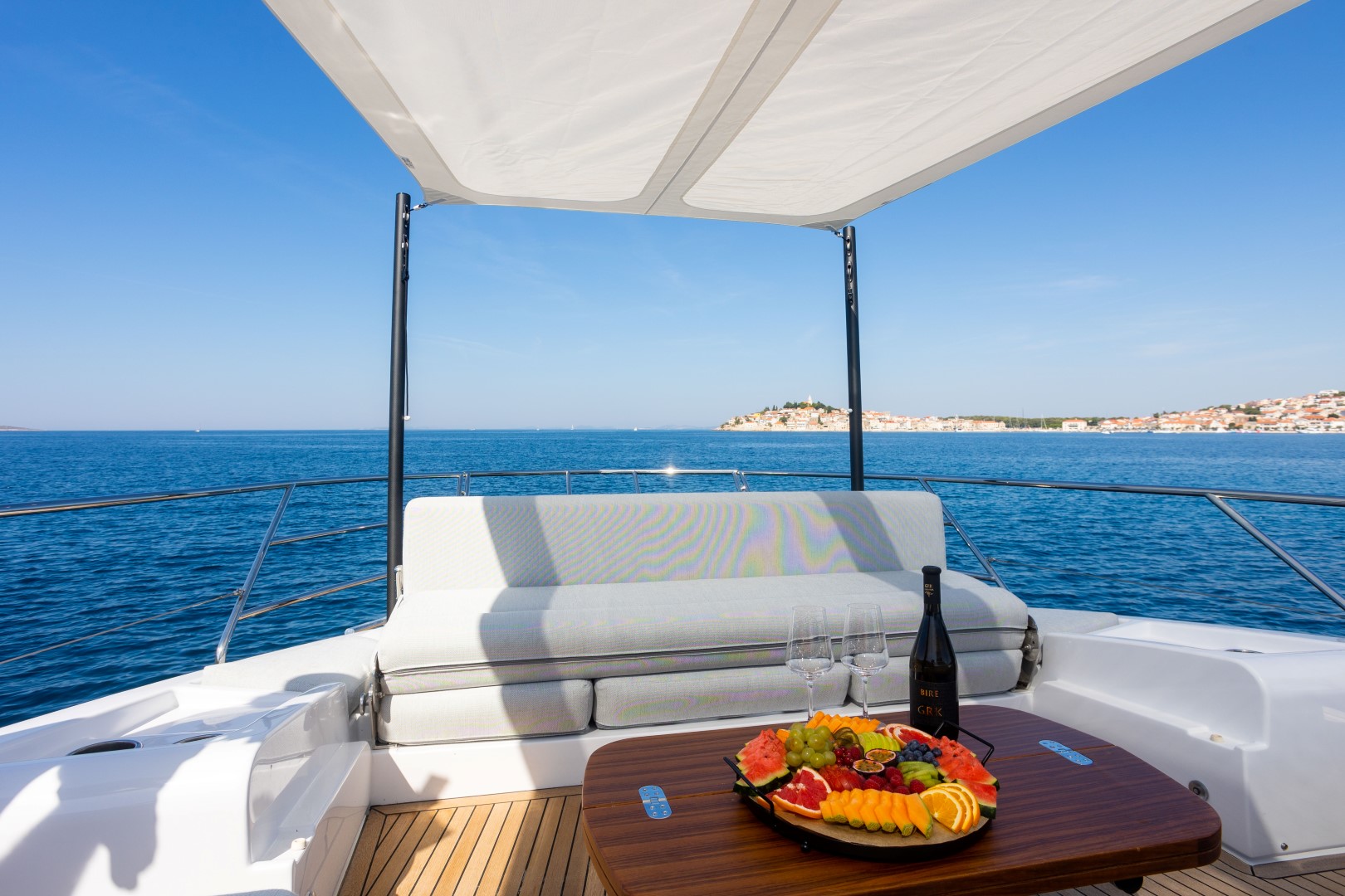 Azimut 60 — photo 30