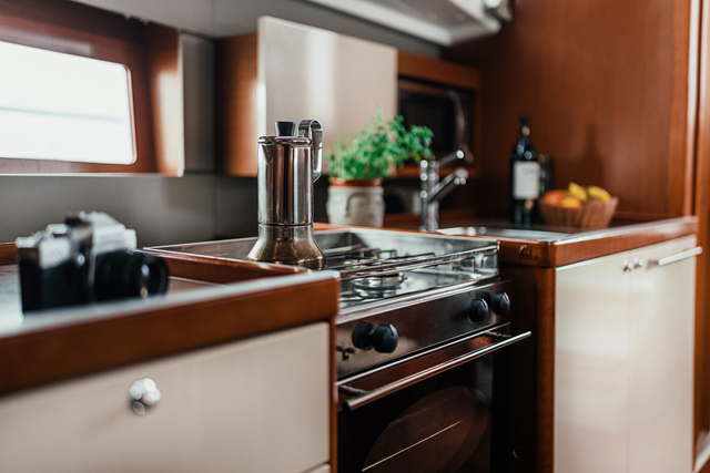 Oceanis 38 — photo 16