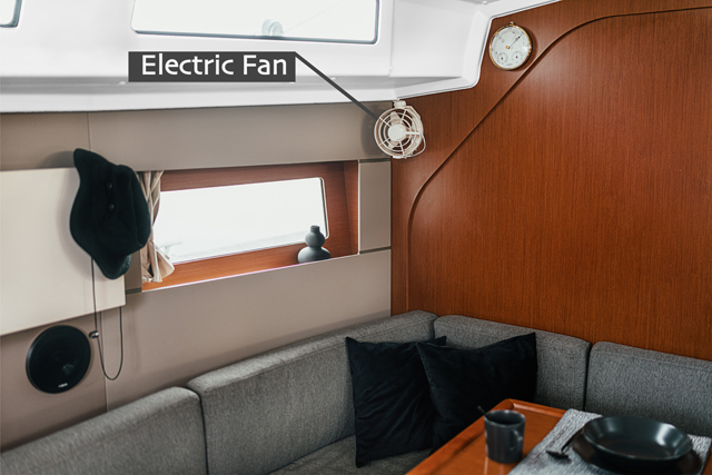 Oceanis 38 — photo 15