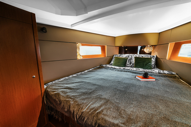 Oceanis 38 — photo 2