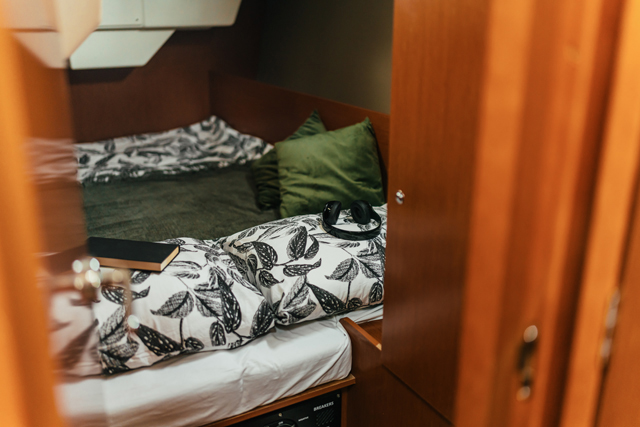 Oceanis 38 — photo 10
