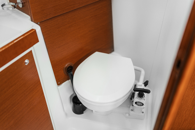 Oceanis 38 — photo 12