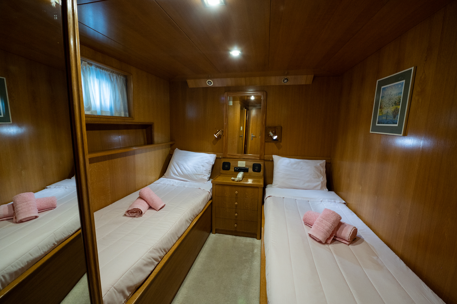 Perama Shipyards 102 — photo 18