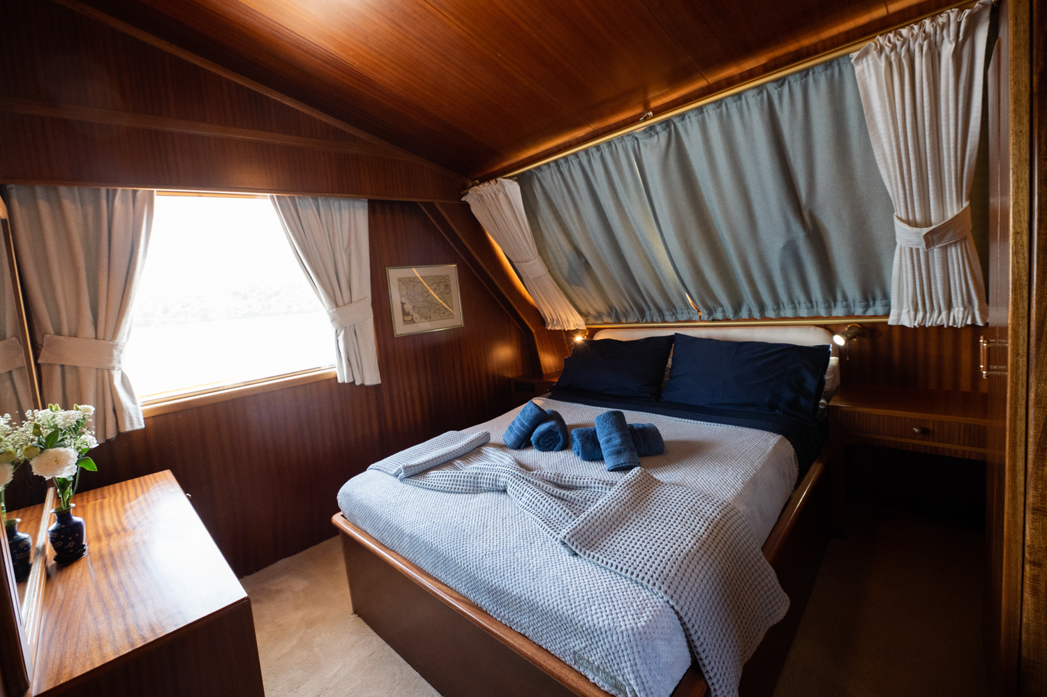 Perama Shipyards 102 — photo 17