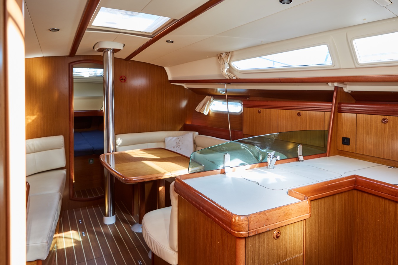 Sun Odyssey 39i — photo 14